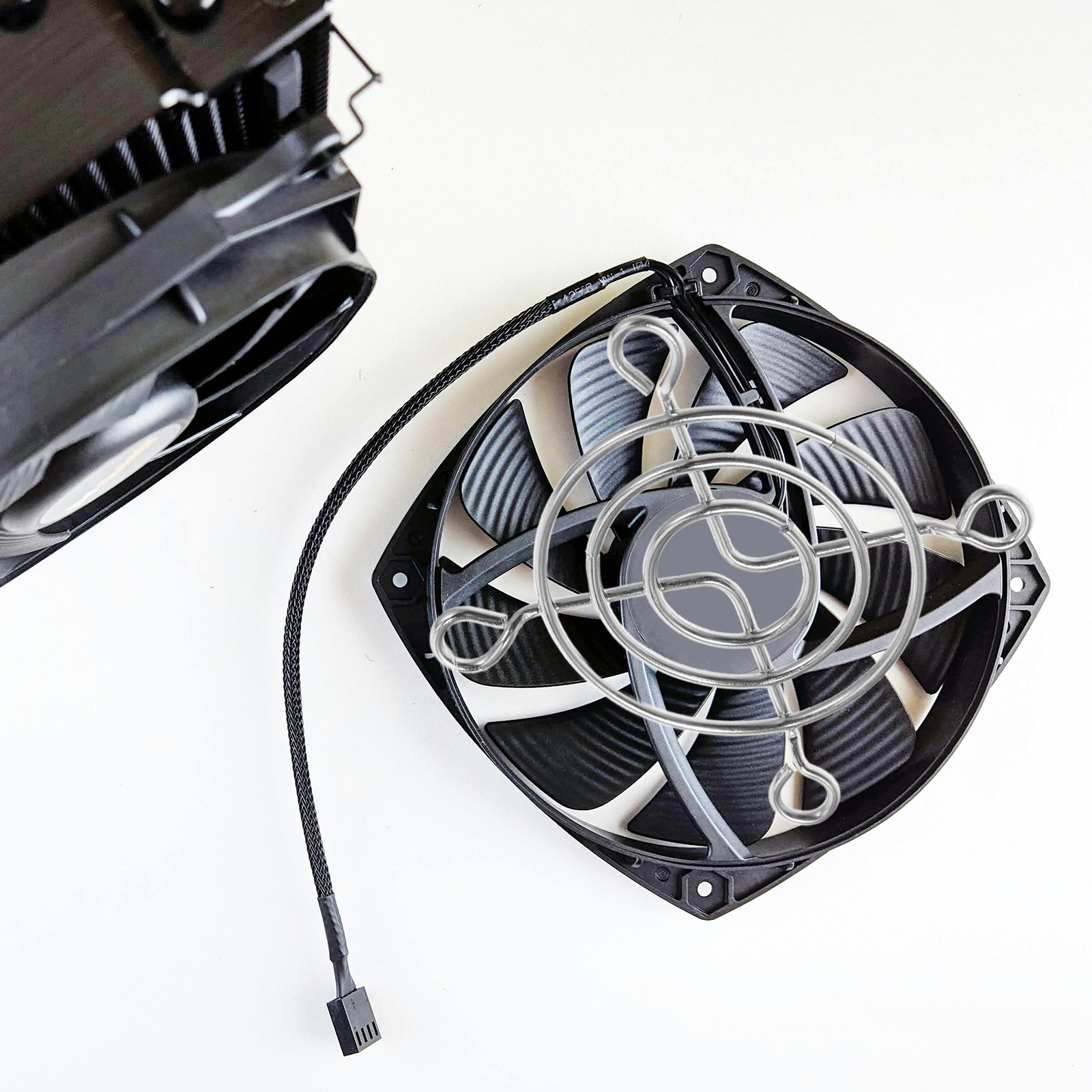 2 Stück Kühlerventilator-Gitte – Pc Case Fan Bewertung und Preis